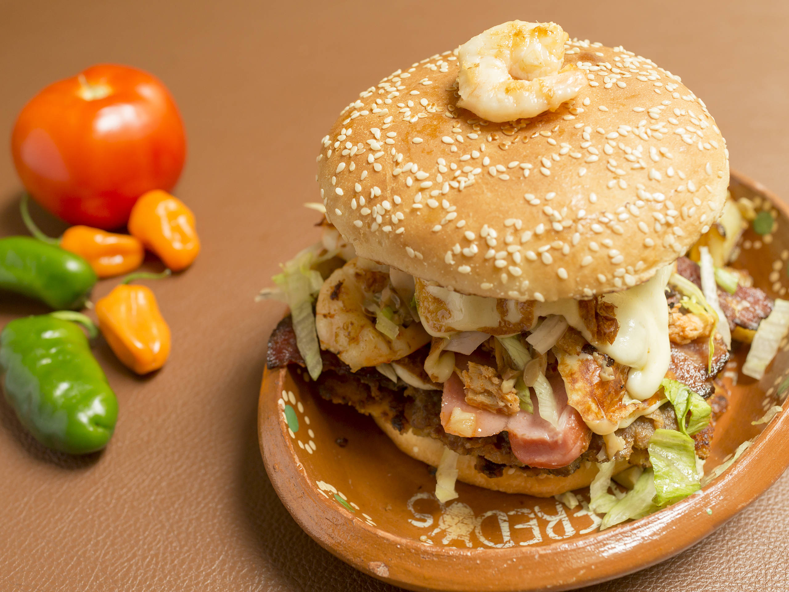Hamburguesa de Camarón con Res