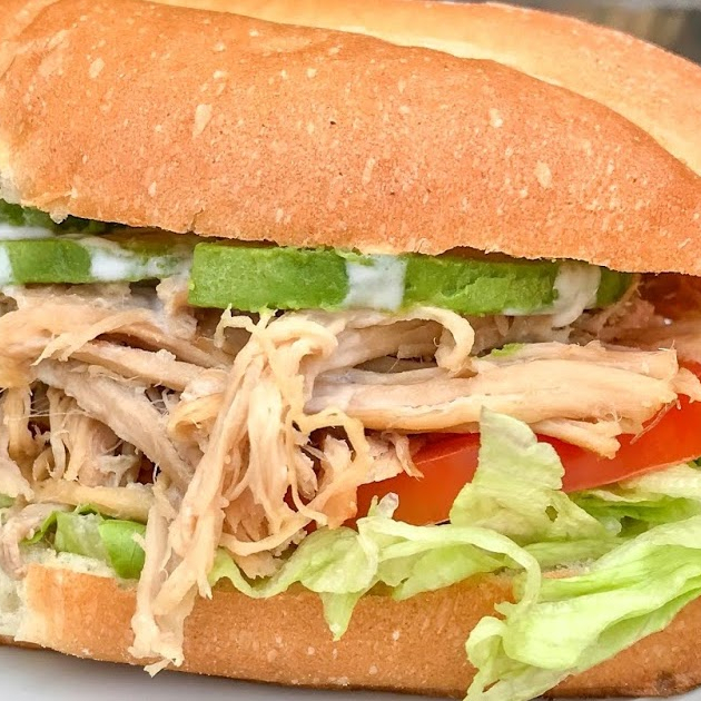 Torta de Lomo y Agua Fresca