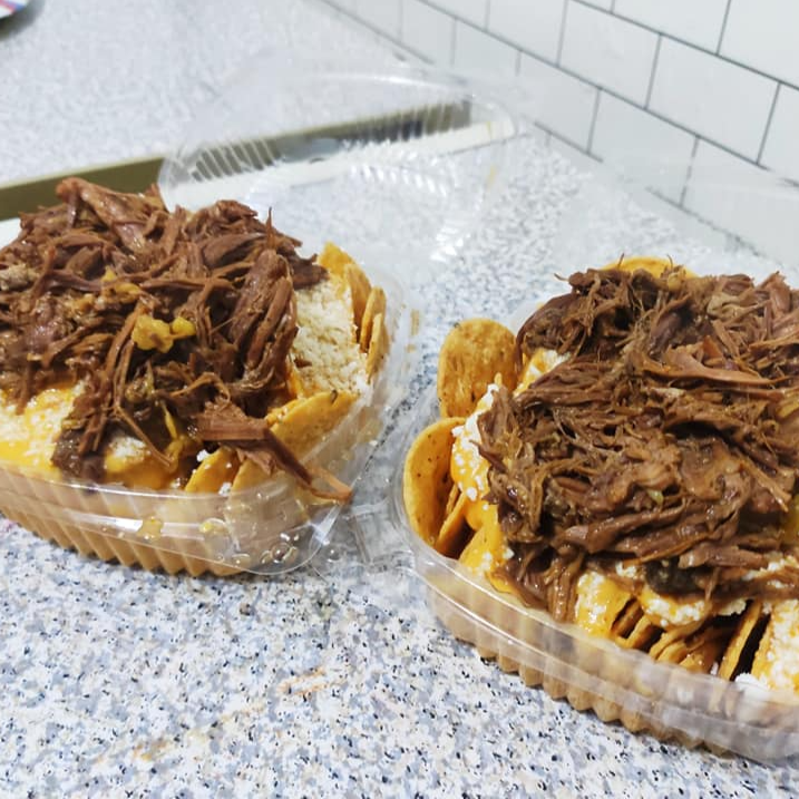 Nachos con barbacoa