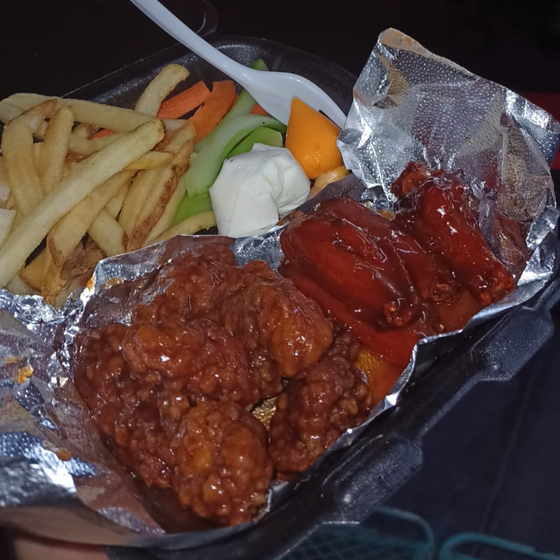 YaquiDuo Boneless y Wings