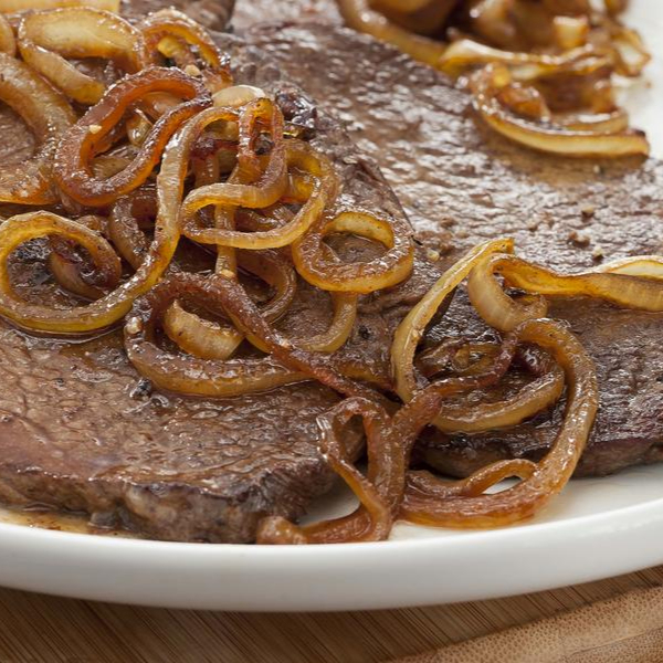 Acompanha Arroz Feijão Fritas e Farofa 400g aprox