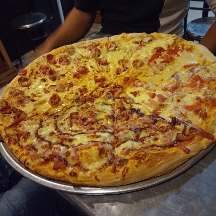 Pizza Familiar 50 X 50