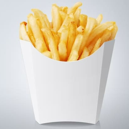 Porção individual de batata frita dourada e crocante, preparada na hora para garantir sabor e qualidade. Ideal para um lanche rápido ou para acompanhar seu pastel.