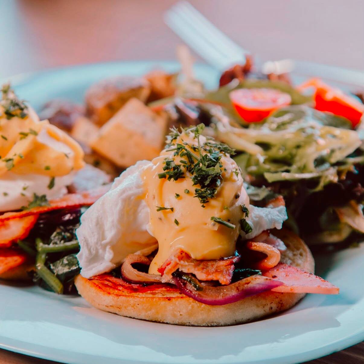 Huevos Benedictinos