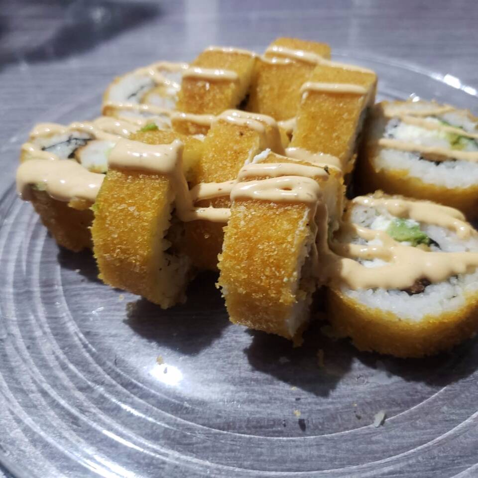 CHIKEN SPICY ROLL