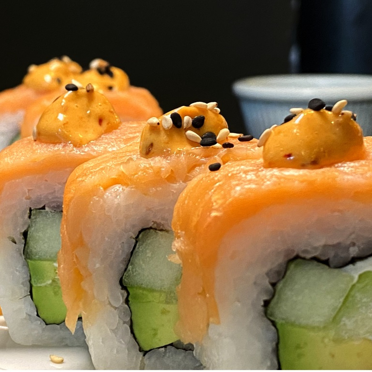 Aki Roll
