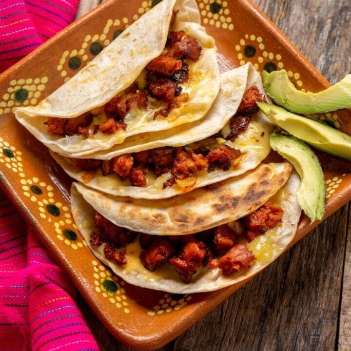 3 Quezadillas de Chorizo