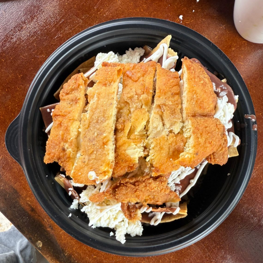 Chilaquiles con Proteina