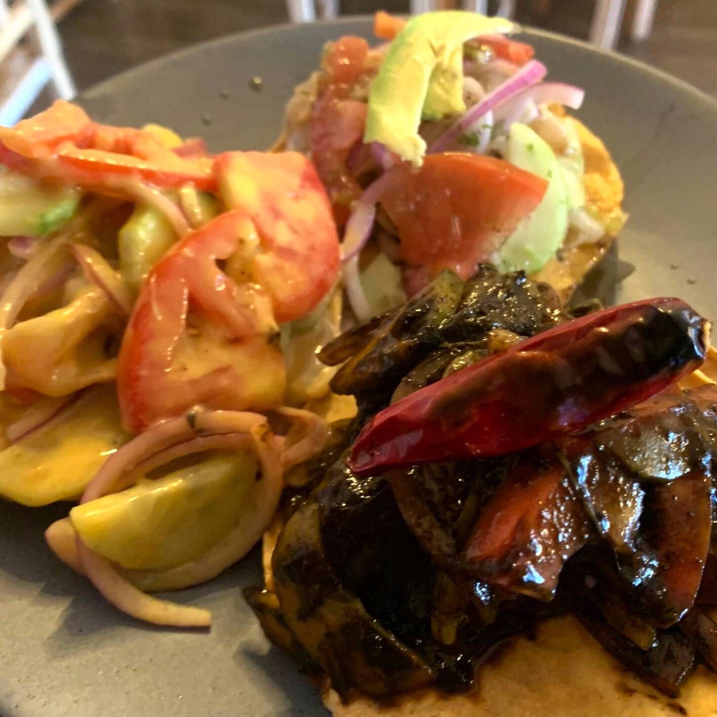 TOSTADA AGUACHILE DE CAMARÓN (1PIEZA 120GR)