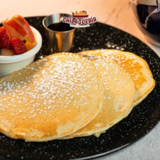 3 Hotcakes con fruta