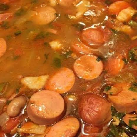Medio Frijoles Charros Con Carne Asada