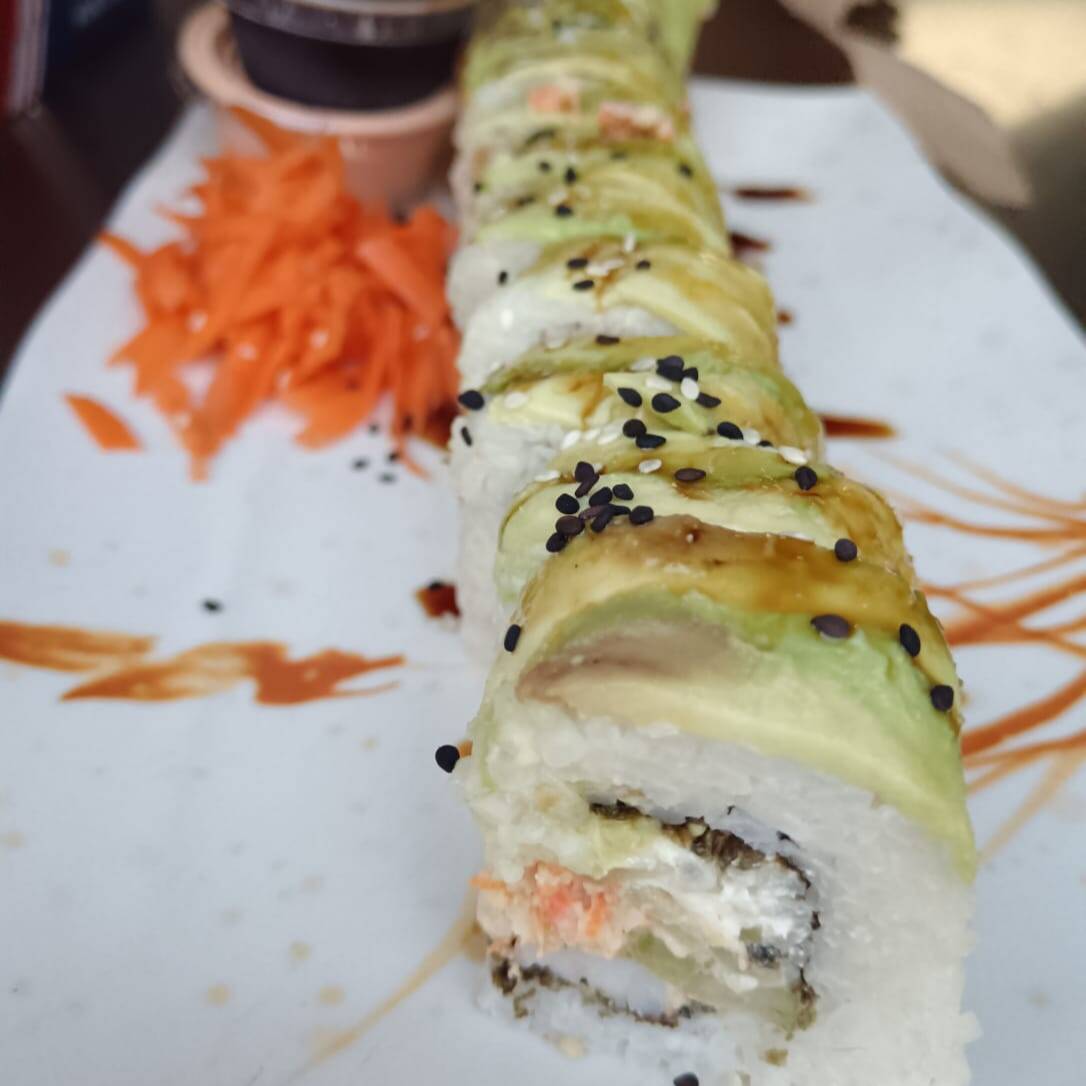 Aguacate Roll