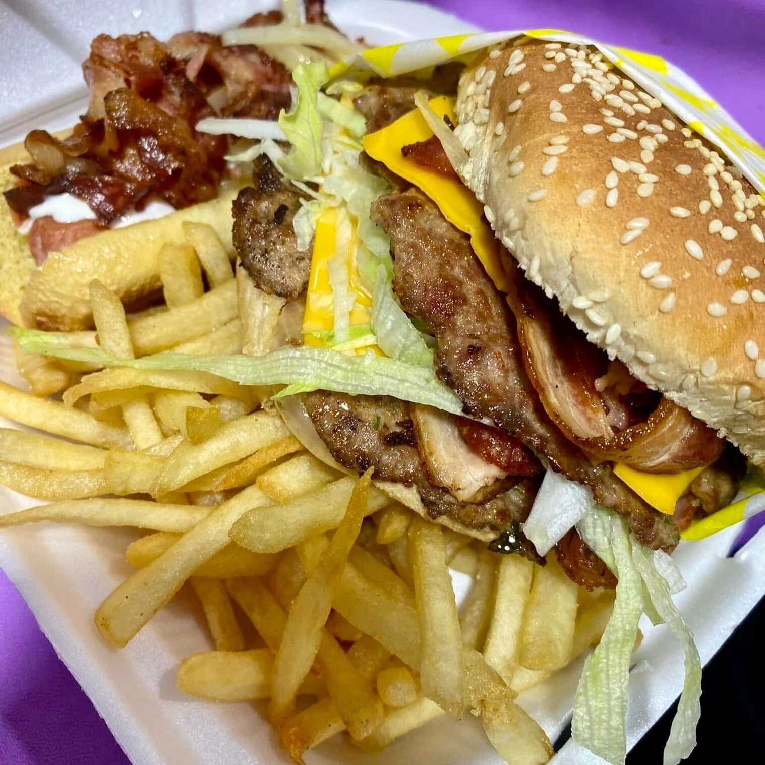 Hamburguesa con Papas