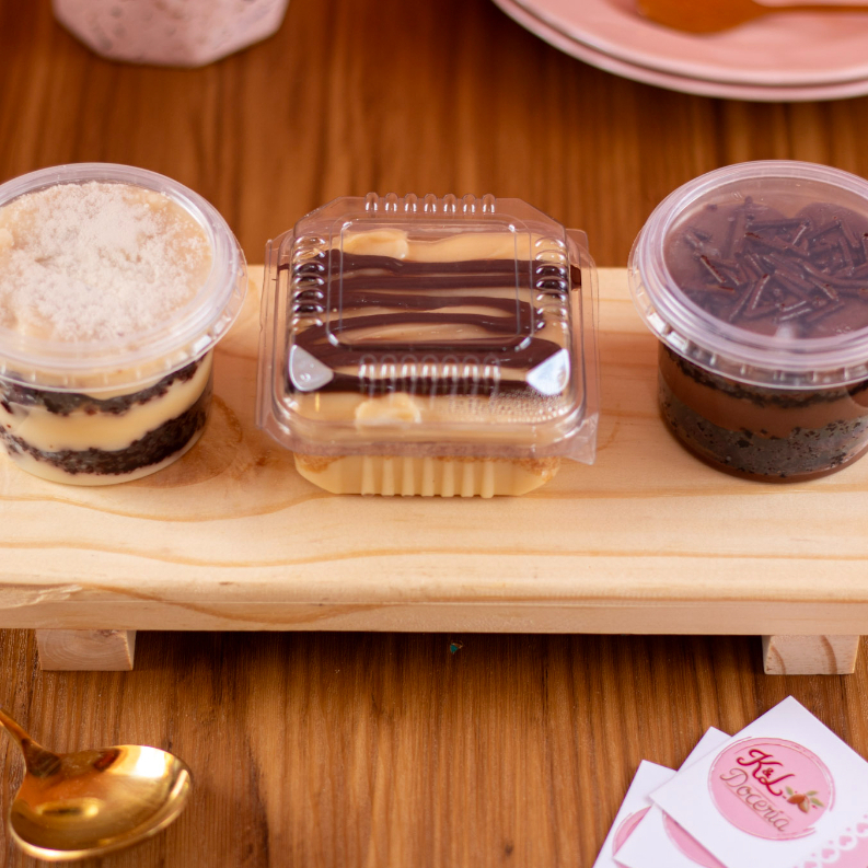 Atenção antes de finalizar sua compra:
Na K&L Doceria, você pode escolher até 3 sabores para o seu bolo no pote favorito!
Nossos potes têm 150g, conforme mostrado na foto principal.
Algumas imagens podem conter complementos ou ângulos que causam a impressão de um tamanho maior, mas respeitamos sempre o padrão de medida descrito.
️ Não realizamos reembolso por insatisfação relacionada ao tamanho, por isso leia com atenção antes de comprar.
Agradecemos pela compreensão e carinho!
Equipe K&L Doceria