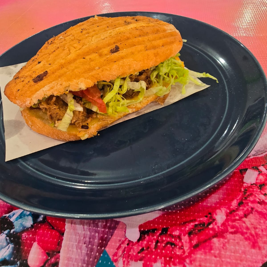 Torta de Cochinita