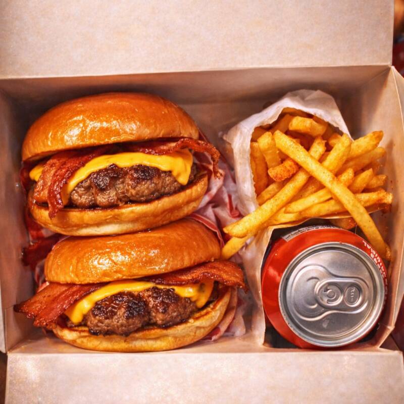 PROMOÇÃO COM FRETE GRÁTIS: COMBO BOX 2 SMASH BACON + BATATA + REFRI