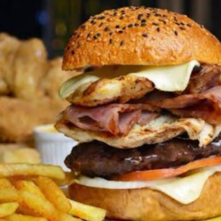 Hamburguesa Mixta en Combo
