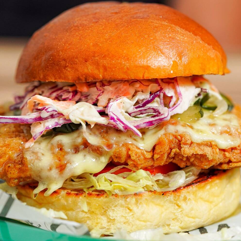 Pork Crispy Sándwich