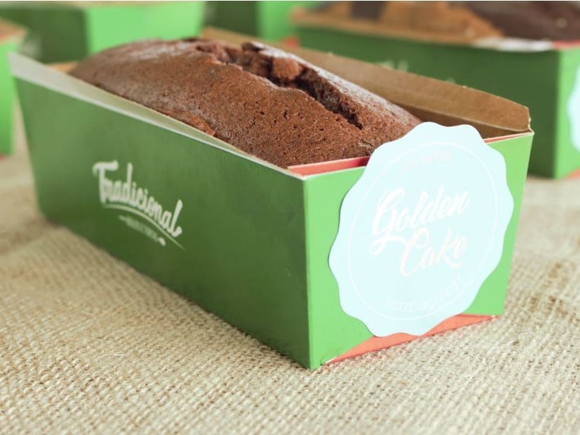 Nada melhor do que um bolo de chocolate bem fofinho para deixar seu Dia mais gostoso!
Bolo de forma feito com massa zero açúcar e cacau 100%.
*Foto ilustrativa*
*Produto refrigerado*
*Aproximadamente 400g*
Alérgicos: contém ovos e derivados de trigo e soja . Contém lactose. Contém glúten.
#caseiro#bolo#zeroacucar #zeroaçúcar