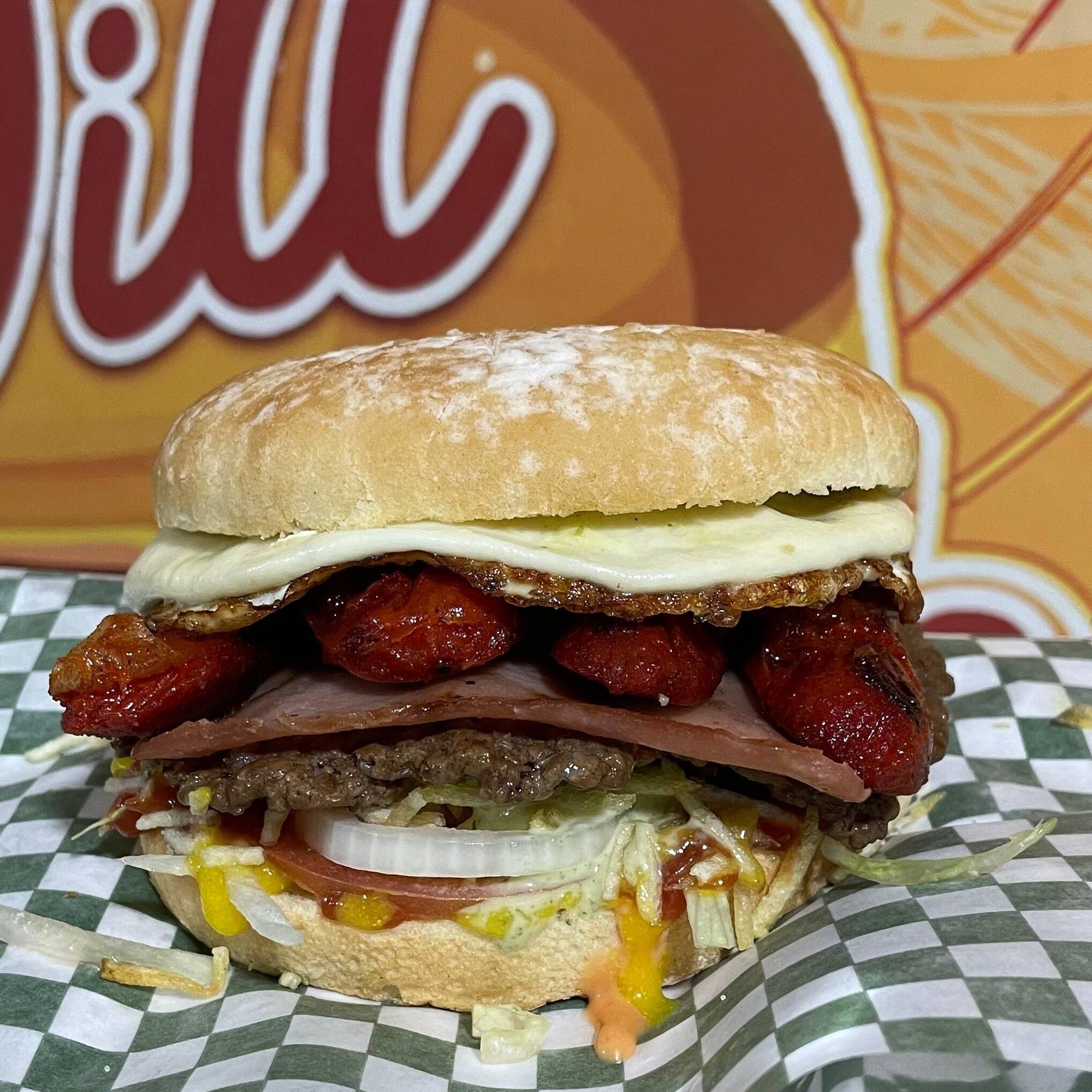 Hamburguesa de Carne y Chorizo