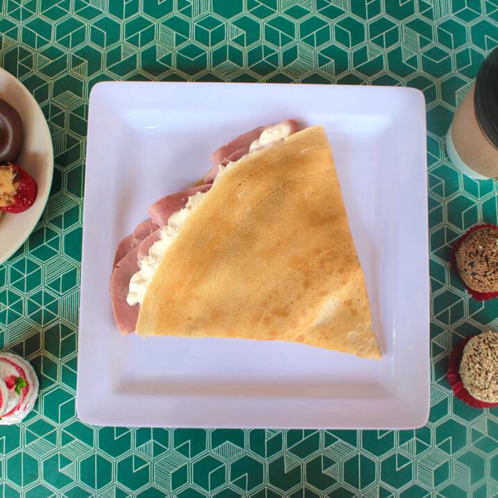 Crepas con Jamón y Queso Manchego.