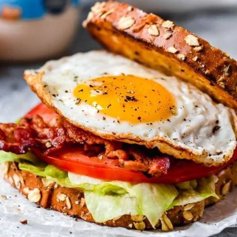 Combo Sándwich huevo y tocino