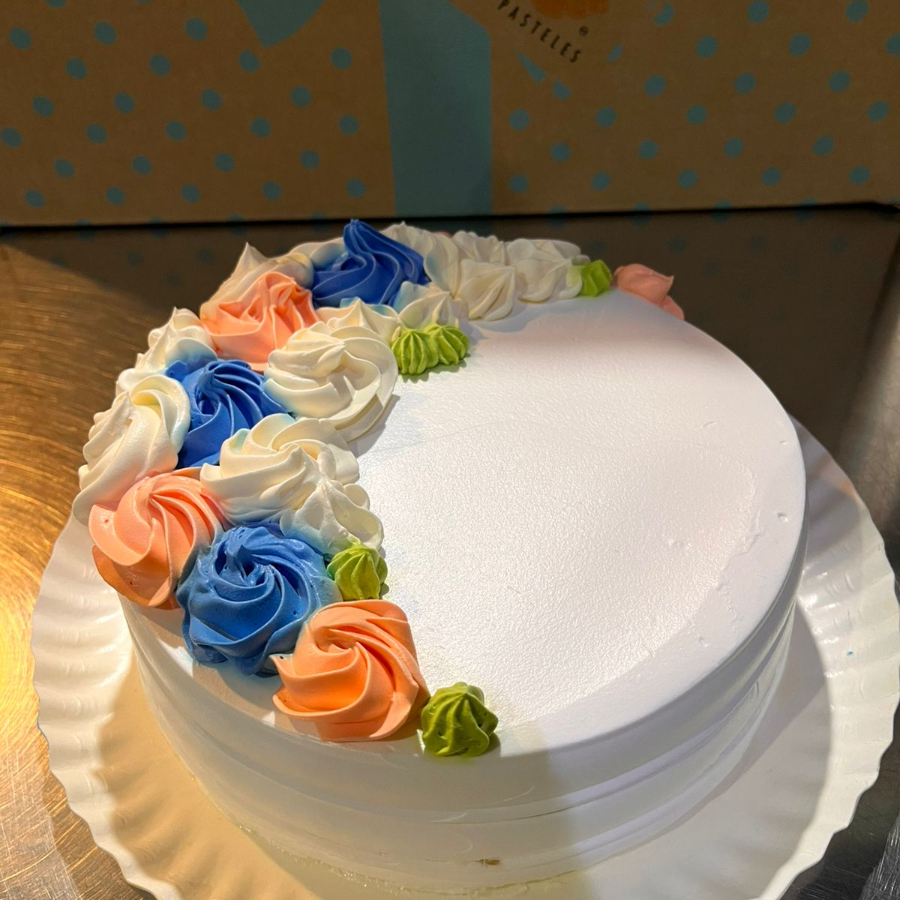 Pastel 3 Leches Vainilla chico
