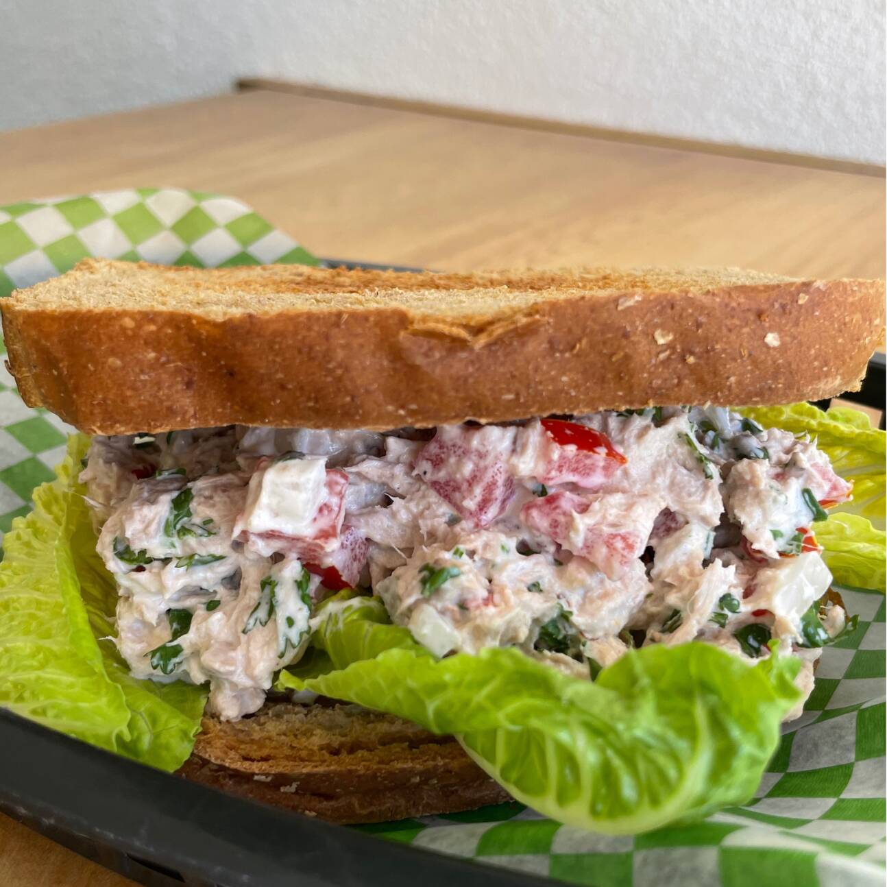 TUNA SANDWICH