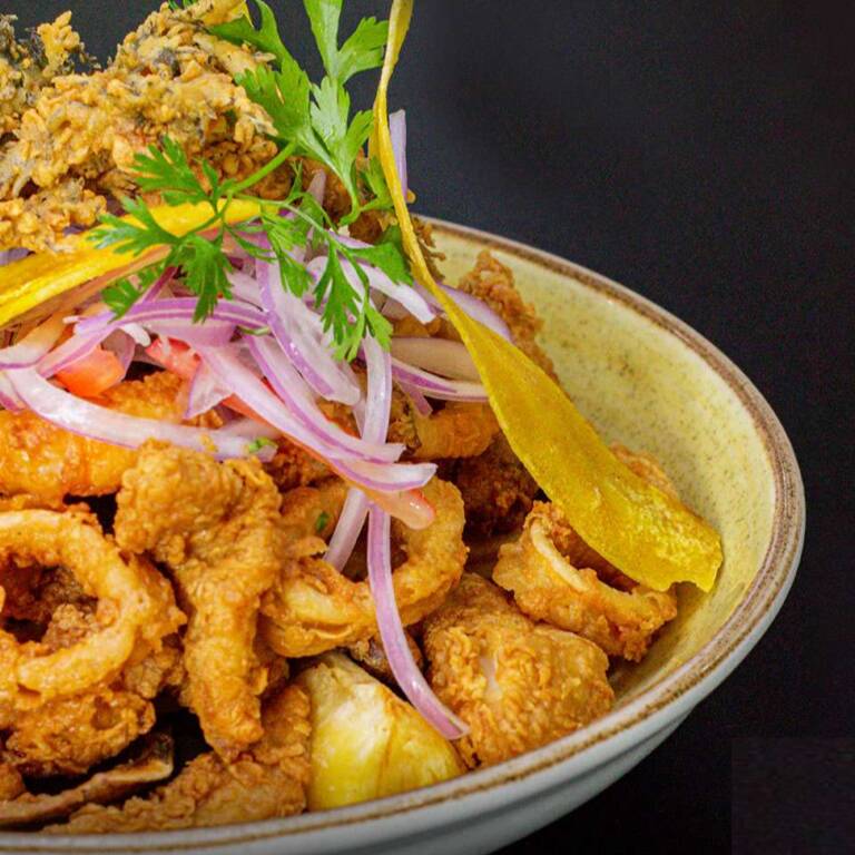 2 Chicharron de Pota JR