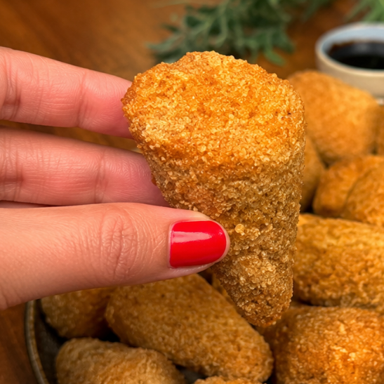 9 Mini Hot Temakis de Salmão com Cream Cheese, empanados na crocante farinha panko