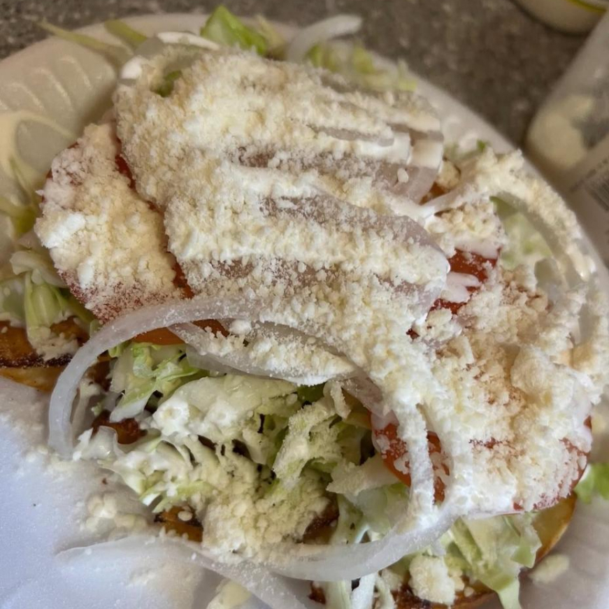 ORDEN DE TACOS DORADOS DE LONGANIZA PREPARADOS