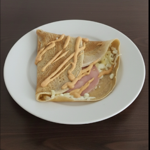 CREPA DE JAMON Y QUESO