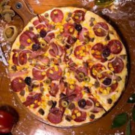 Pizza Venezolana Media