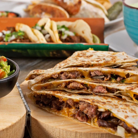 QUESADILLA DE PIERNA