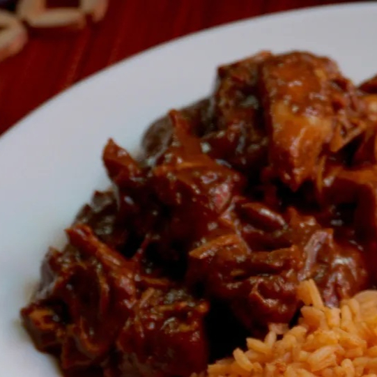 Pollo en Mole