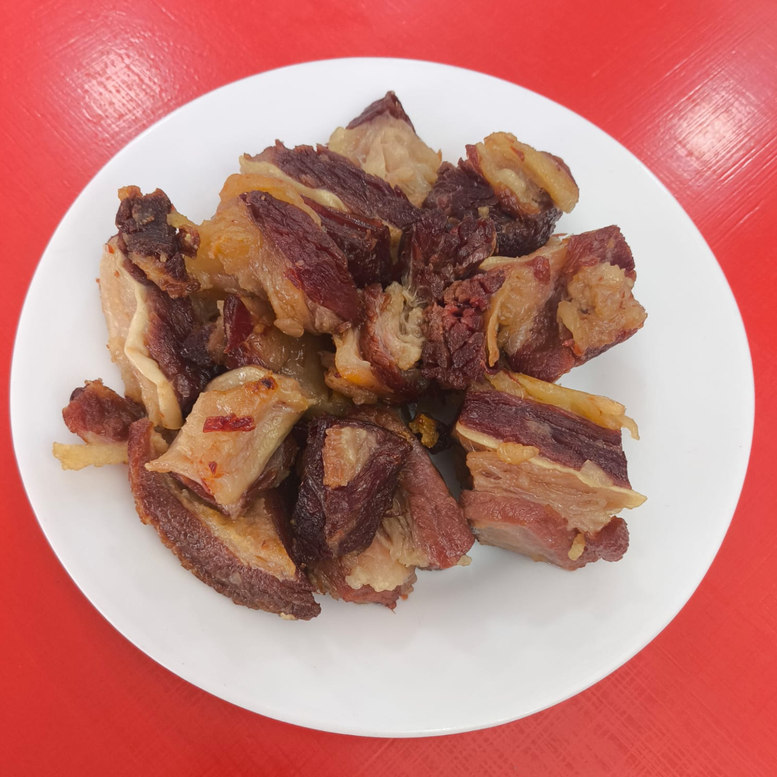 Arroz, Feijão, Macarrão, Farofa e Salada