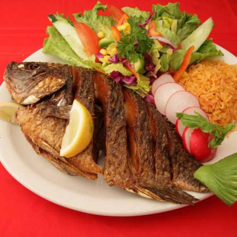 Mojarra al Mojo de Ajo 🐟