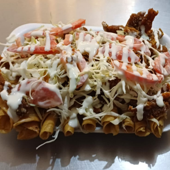 Flautas con Milanesa Grande