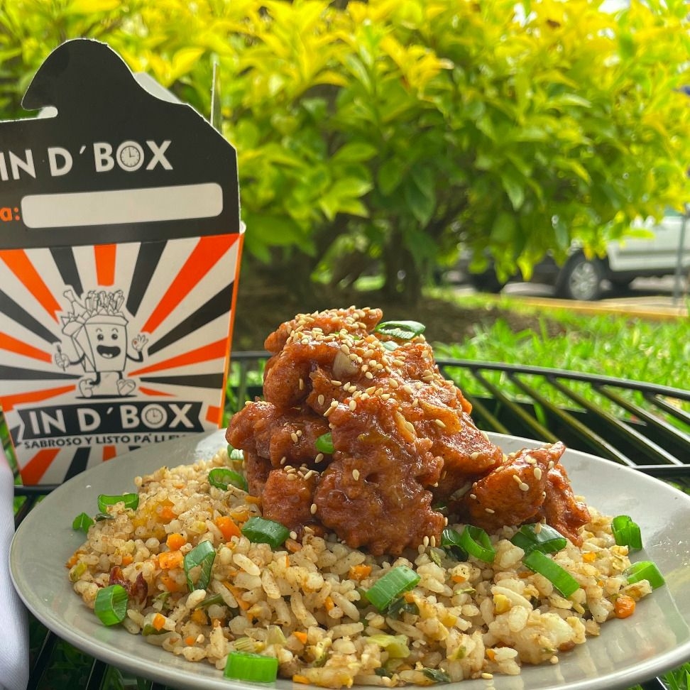 "El mas popular" YAKIMESHI / POLLO A LA NARANJA
