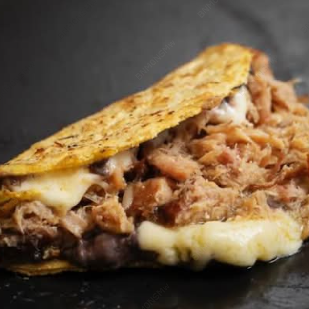 Quesadilla Suadero