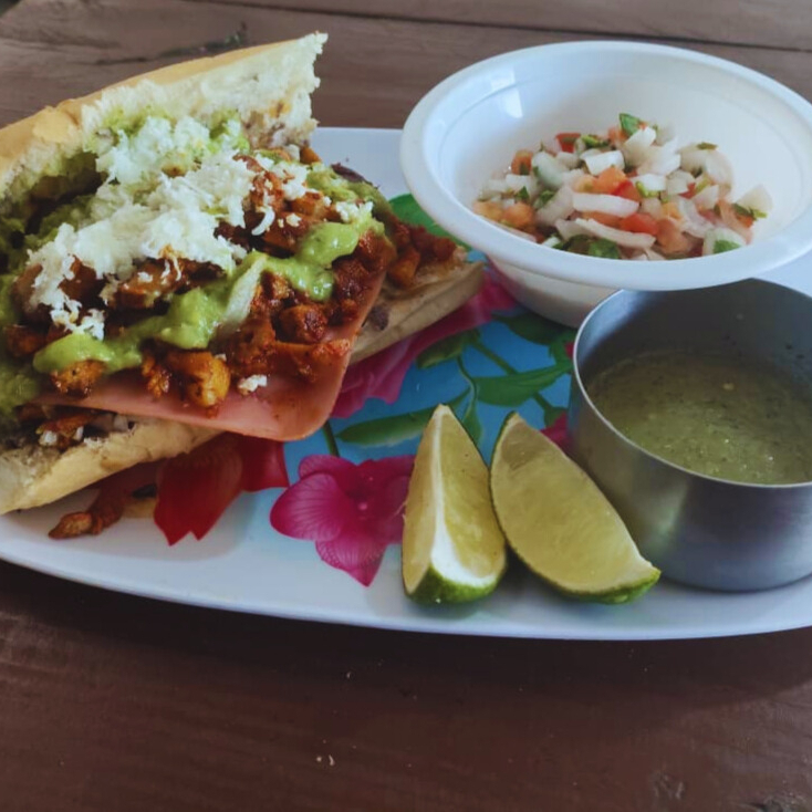 Tortas Asado Rojo Especial