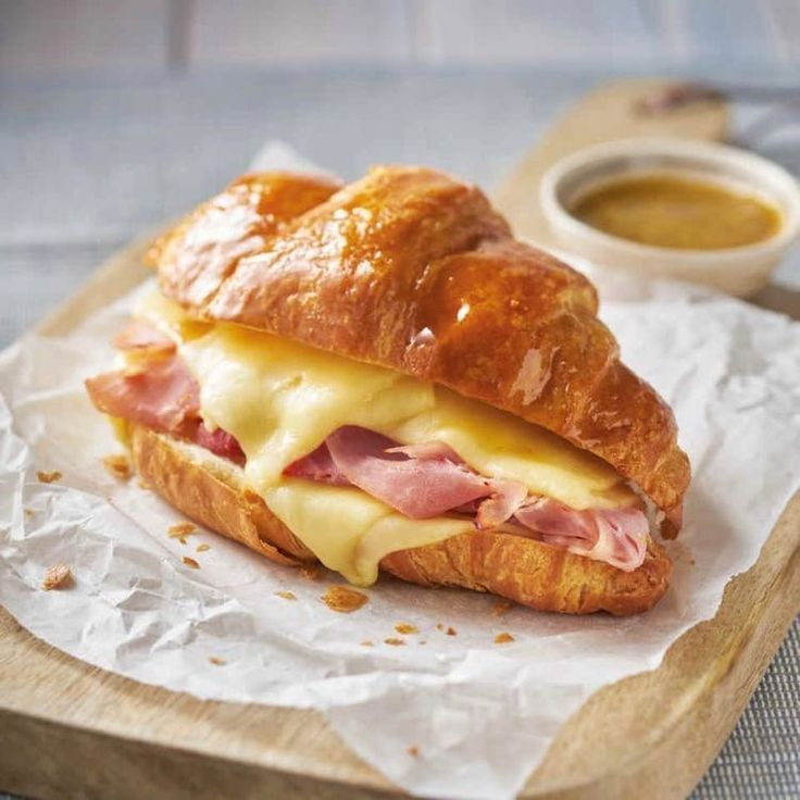 Croissant Jamon&Queso