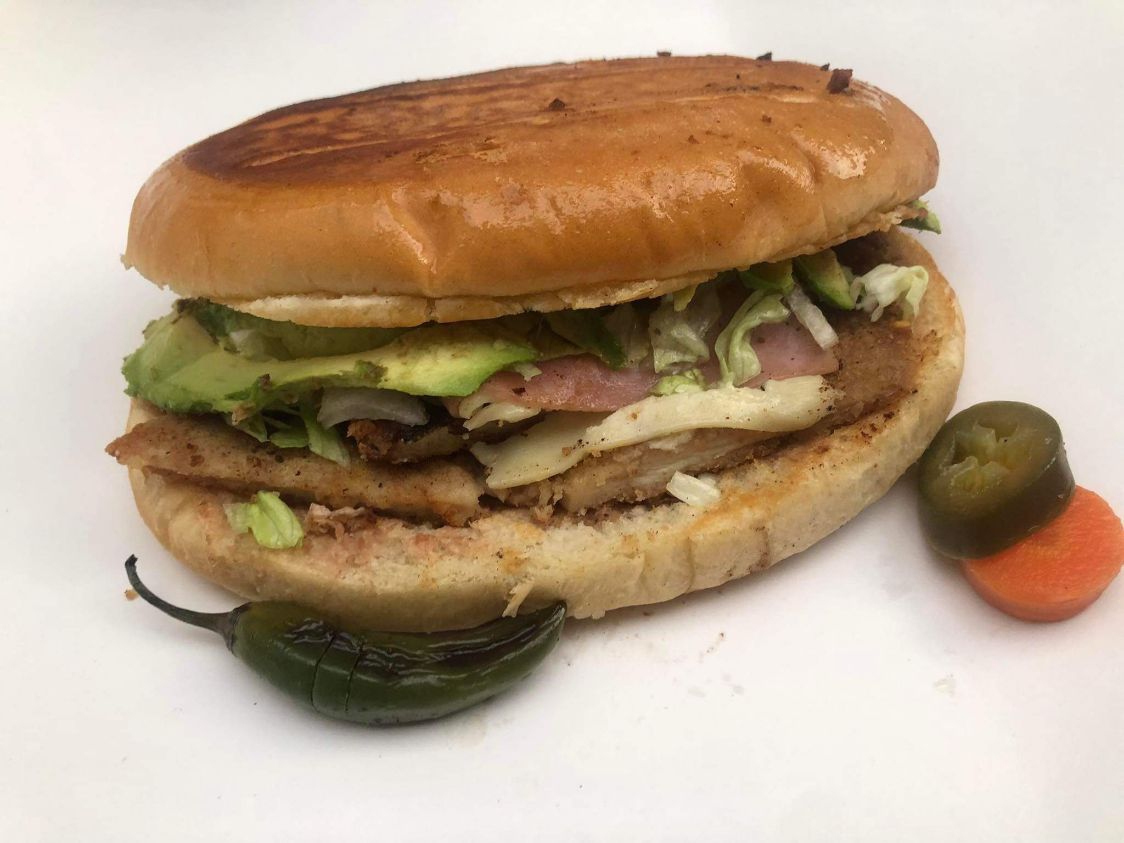 Torta de milanesa de pollo