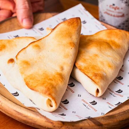 Escolha 7 esfihas dentre nossos 4 sabores