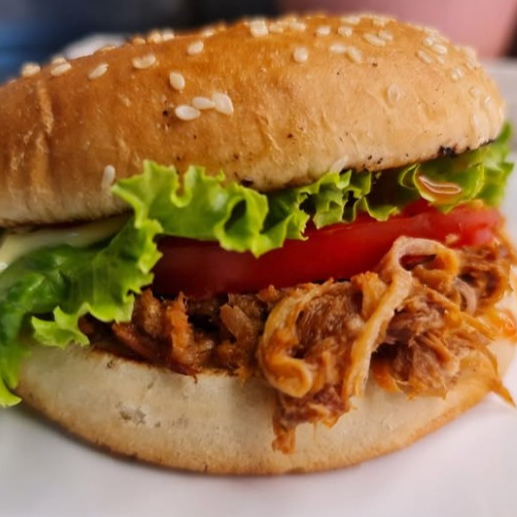 Hamburguesa de Carne Mechada