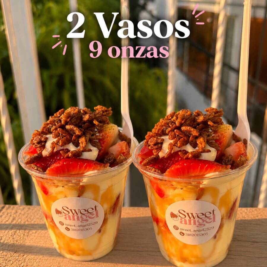 Combo 2 Fresas Con Crema 9 Onzas