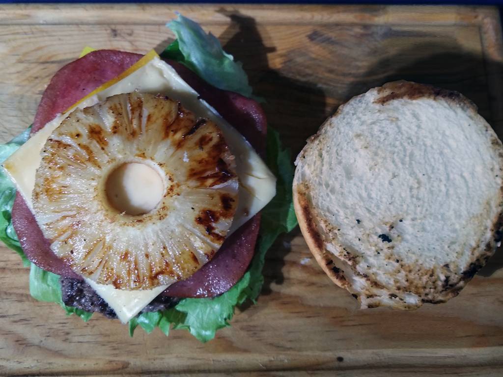 Hamburguesa Hawaiana