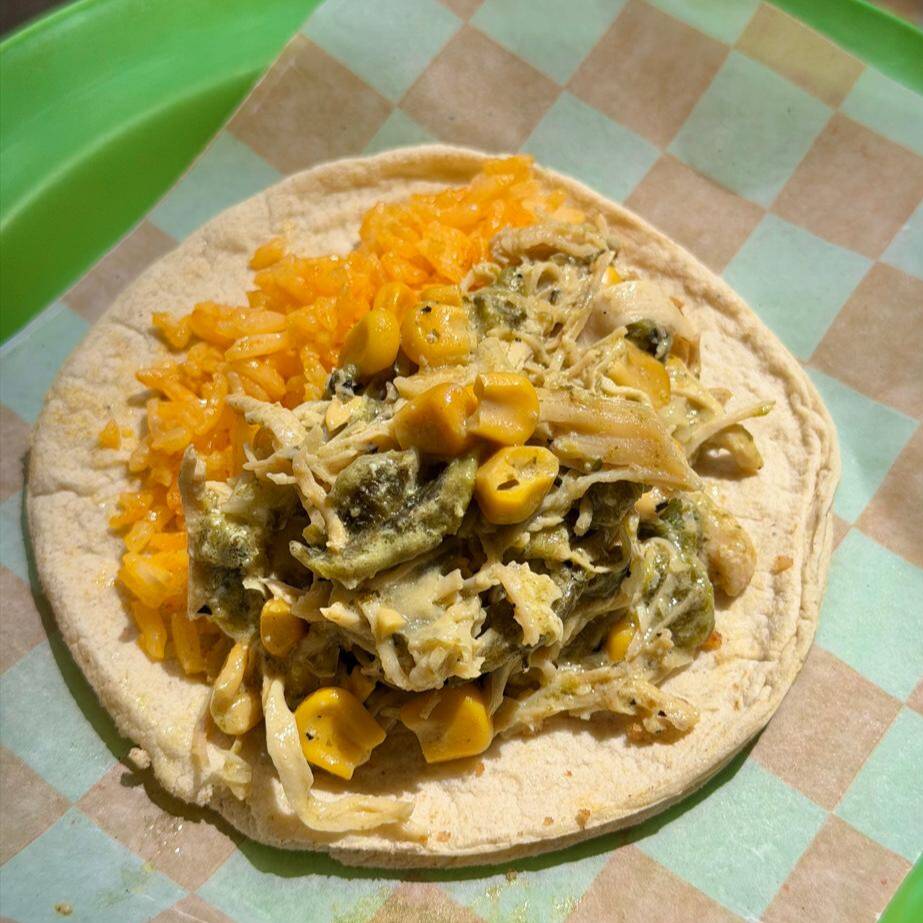 POLLO EN RAJAS