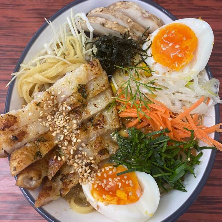 Combo 2 Ramen+Sushi+3 Kanikronch+Bebida