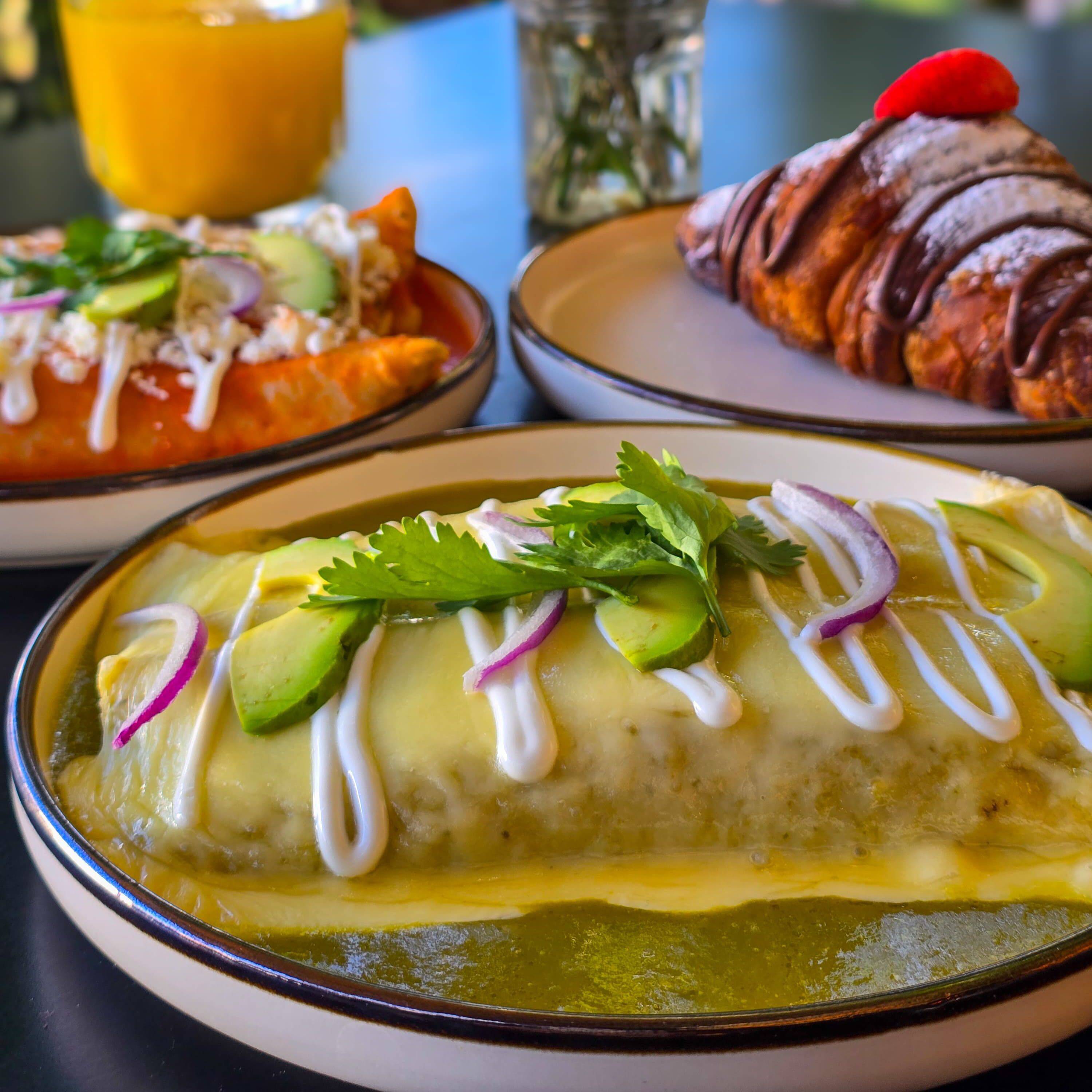 Enchiladas Suizas